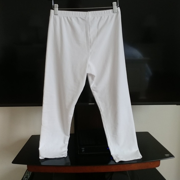 Cut Loose 🇺🇸 NWT Capri Leggings White Cotton - Picture 2 of 3